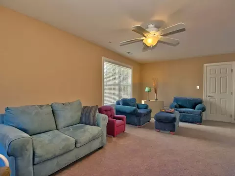 522 Panthers Run Dr, Durham, NC 27713 photo 22
