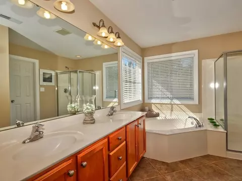 522 Panthers Run Dr, Durham, NC 27713 photo 17