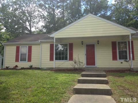 5 Howlett Pl, Durham, NC 27703 photo 1