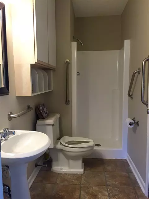706 Chandler Rd, Durham, NC 27703 photo 16