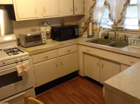 104 Allen Dr, Erwin, NC 28339 photo 13