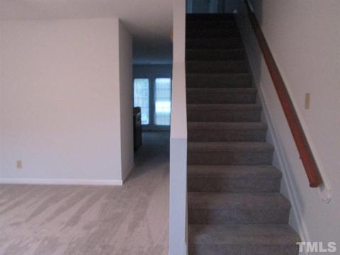 44 Justin Ct, Durham, NC 27705 photo 2