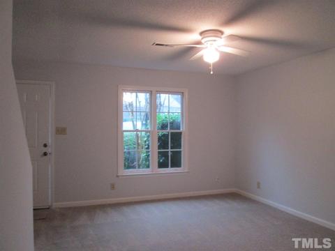 44 Justin Ct, Durham, NC 27705 photo 3