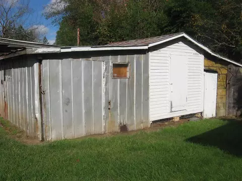 821 Old Sanford Rd, Moncure, NC 27559 photo 8