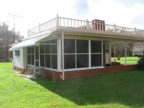 821 Old Sanford Rd, Moncure, NC 27559 photo 4