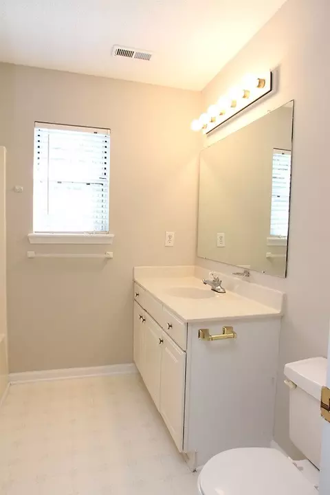 4100 Omer Ln, Durham, NC 27703 photo 10