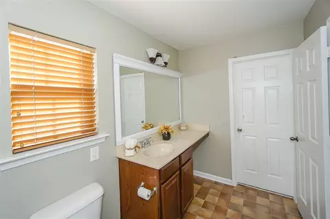 709 Delta Downs Dr, Cary, NC 27519 photo 14