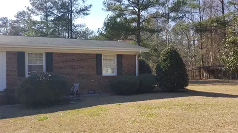 676 Maynard Lake Rd, Erwin, NC 28339 photo 2
