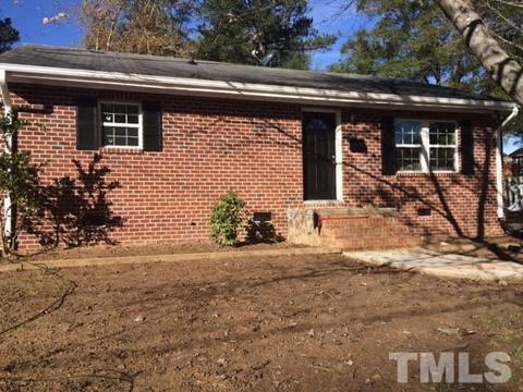 902 S Plum St, Durham, NC 27701 photo 3