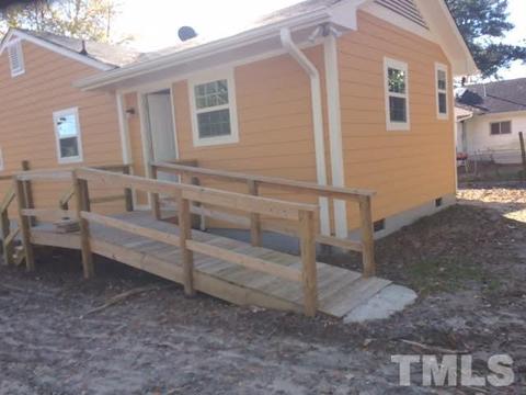 902 S Plum St, Durham, NC 27701 photo 6