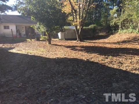 902 S Plum St, Durham, NC 27701 photo 8