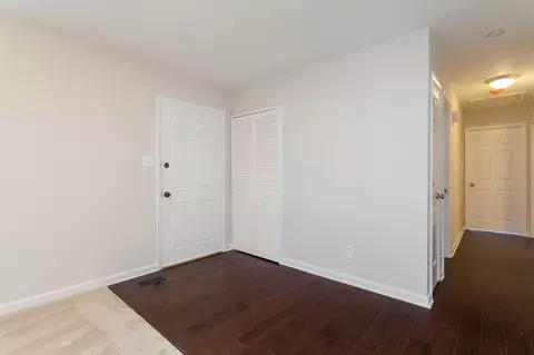 905 Lorain Ave, Durham, NC 27704 photo 2