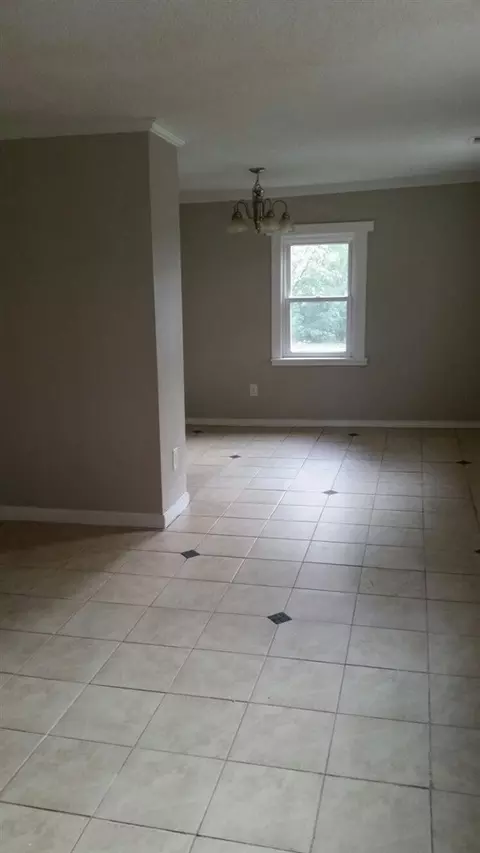 10117 N Oak St, Middlesex, NC 27557 photo 3