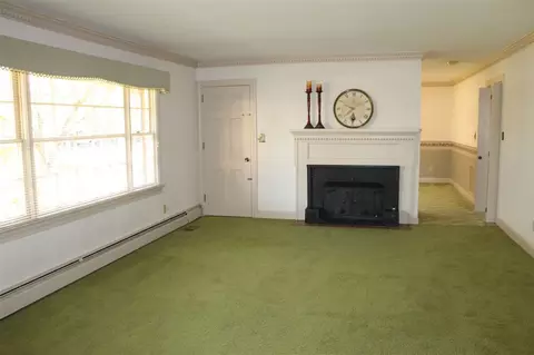 1010 S Crescent Dr, Smithfield, NC 27577 photo 5