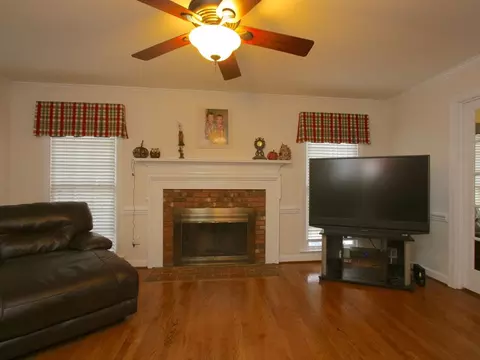 609 Morningside Dr, Durham, NC 27713 photo 10