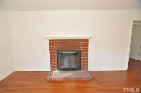 107 E Murray St, Durham, NC 27704 photo 2