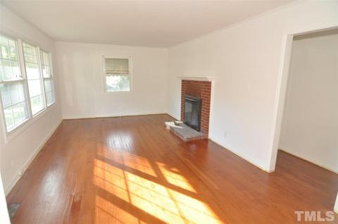 107 E Murray St, Durham, NC 27704 photo 3