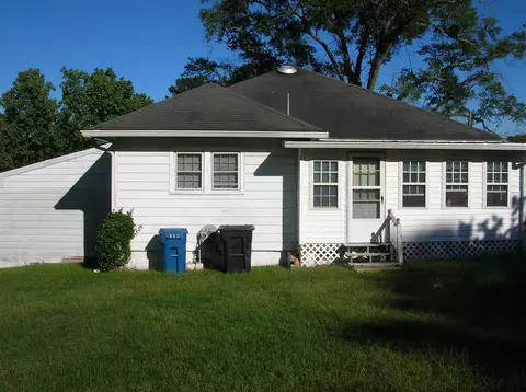 200 N 12th St, Erwin, NC 28339 photo 3