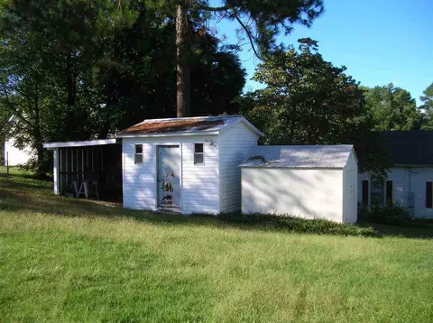 200 N 12th St, Erwin, NC 28339 photo 4