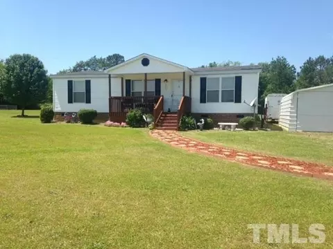131 Edna John Ct, Dunn, NC 28334 photo 1