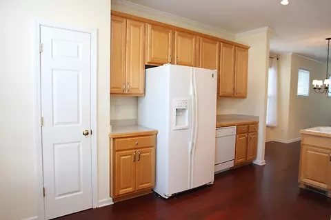 22 Scottish Ln, Durham, NC 27707 photo 7