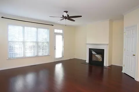 22 Scottish Ln, Durham, NC 27707 photo 2