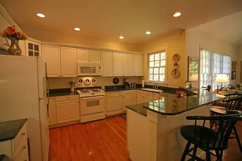 1215 Pointe Dr, Durham, NC 27712 photo 11