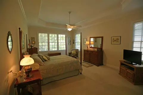 1215 Pointe Dr, Durham, NC 27712 photo 12