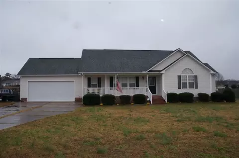 190 Jesse Dr, Smithfield, NC 27577 photo 1