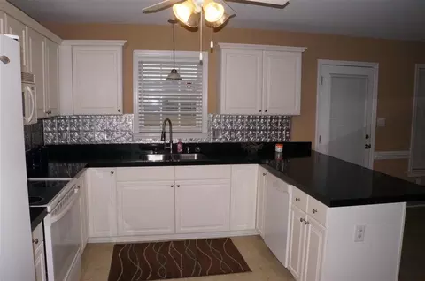 190 Jesse Dr, Smithfield, NC 27577 photo 13