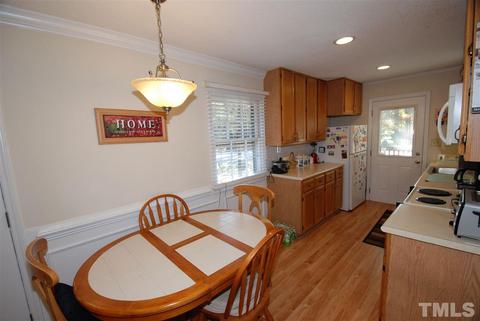 401 Maple St, Cary, NC 27513 photo 12