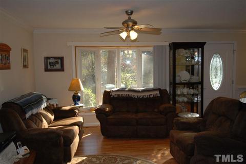 401 Maple St, Cary, NC 27513 photo 9