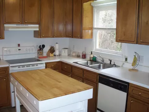 528 October Dr, Willow Spring, NC 27592 photo 11