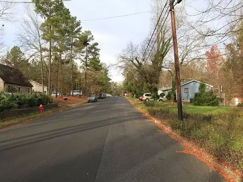801 Berwyn Ave, Durham, NC 27704 photo 4