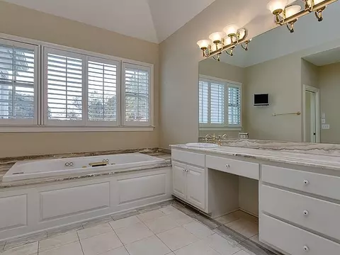 28 Lytham Ln, Durham, NC 27707 photo 8
