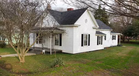 710 Mill St, Wake Forest, NC 27587 photo 2