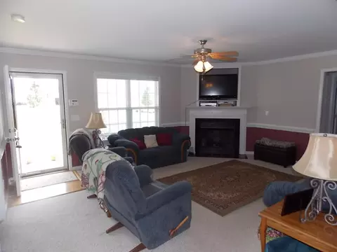 233 Jesse Dr, Smithfield, NC 27577 photo 3