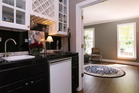 310 Devonhall Ln, Cary, NC 27518 photo 7