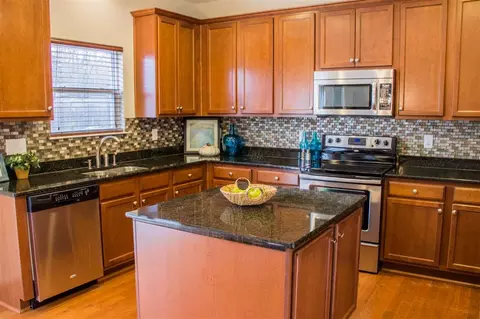 127 Windrush Ln, Durham, NC 27703 photo 5