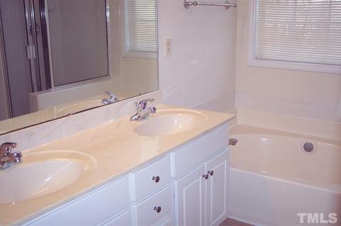 100 Todd Pl, Garner, NC 27529 photo 13