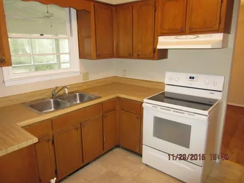 210 Park Ave, Smithfield, NC 27577 photo 6