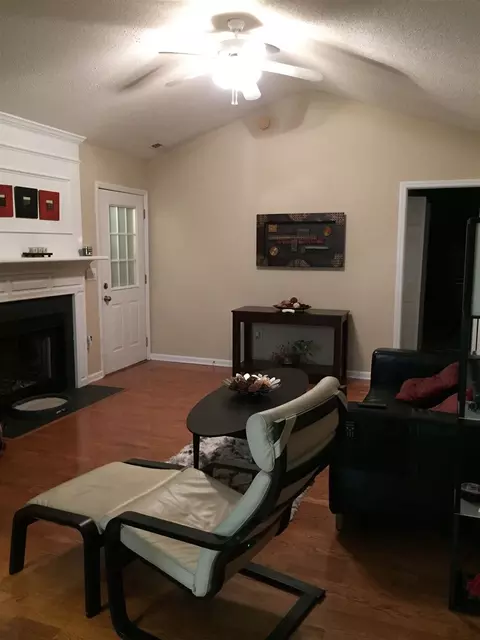 4407 Dolwick Dr, Durham, NC 27713 photo 2