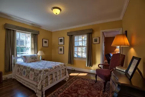 208 E Knox St, Durham, NC 27701 photo 8