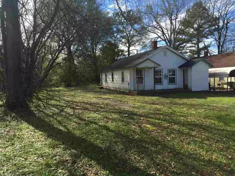 614 E Vance St, Dunn, NC 28334 photo 1
