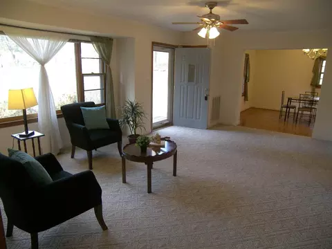 1206 E Oak Dr, Durham, NC 27712 photo 5