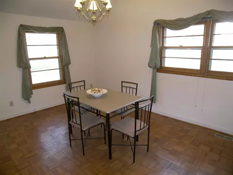 1206 E Oak Dr, Durham, NC 27712 photo 6