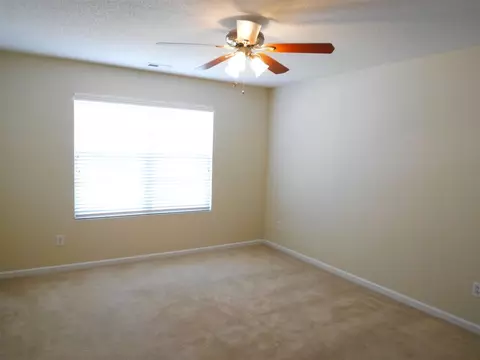 414 Thistlegate Trl, Raleigh, NC 27610 photo 16