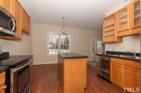 147 Roan Dr, Garner, NC 27529 photo 9