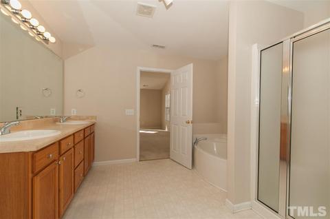 147 Roan Dr, Garner, NC 27529 photo 14