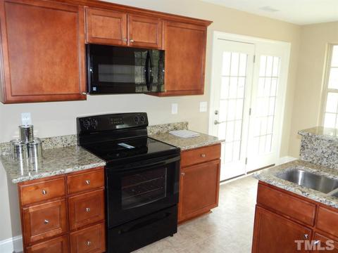 422 Angus Pl, Stem, NC 27581 photo 7